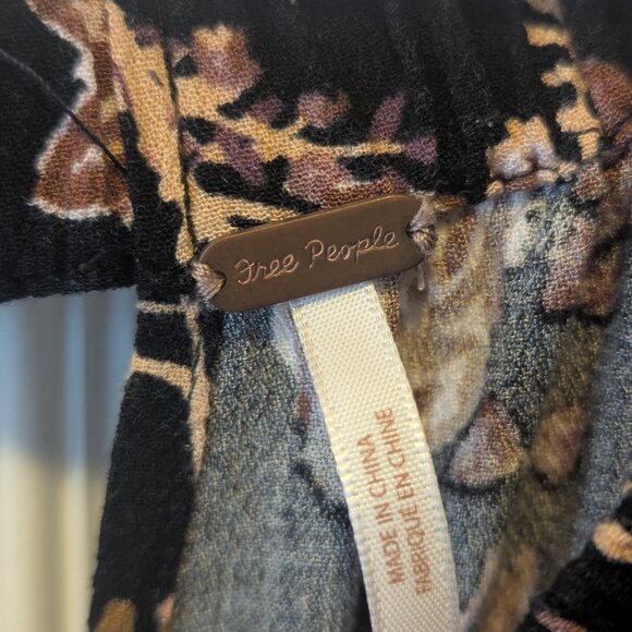 Free People floral romper - pit to pit 24" - Picture 6 of 9